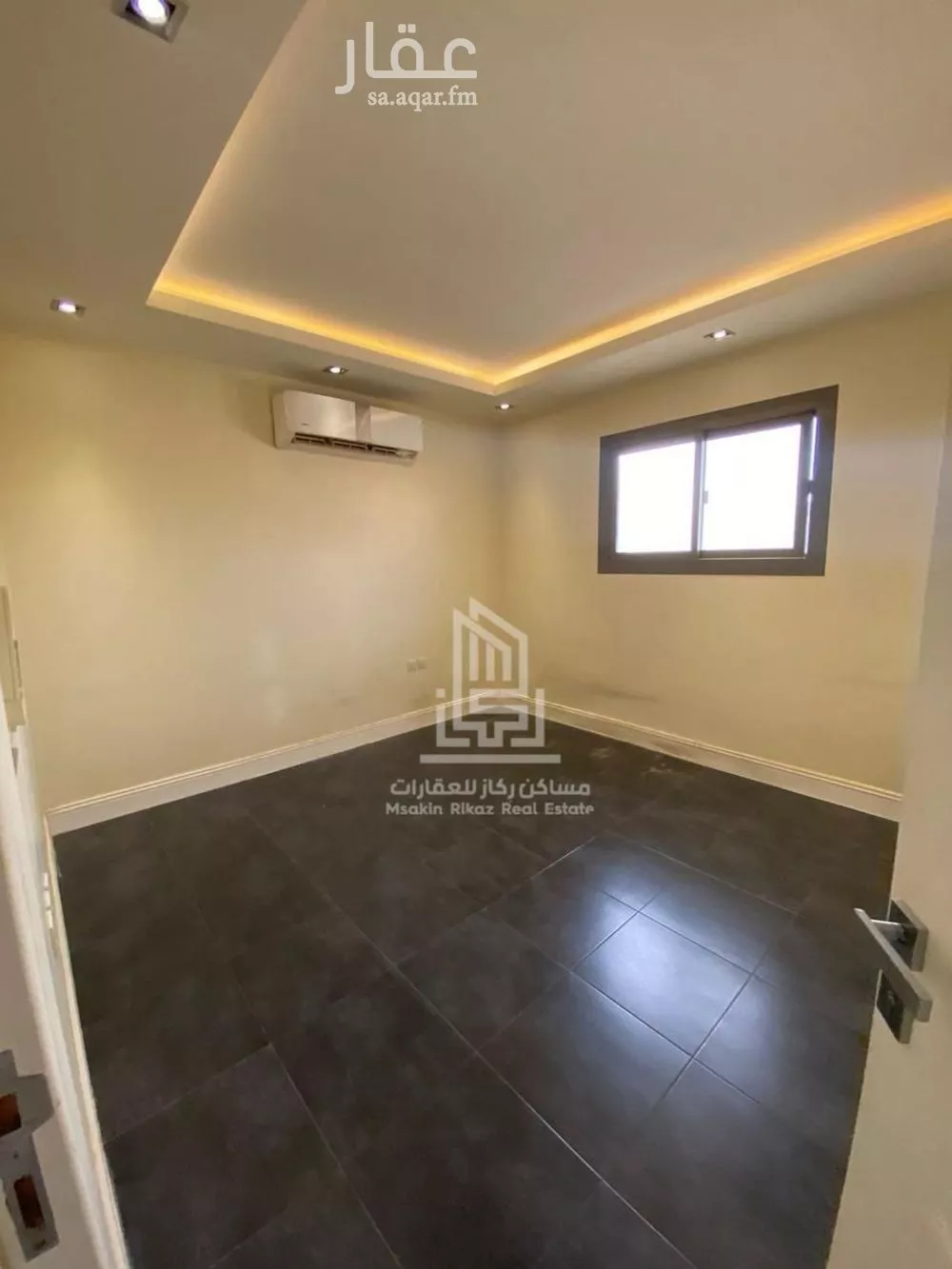 3 bedroom floor in Al Fayha 5