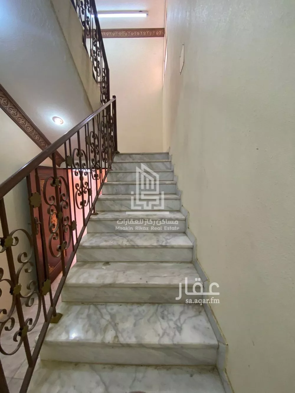 3 bedroom floor in Al Salam 2