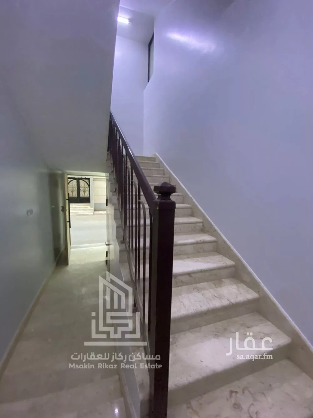 3 bedroom floor in Al Jazirah 2