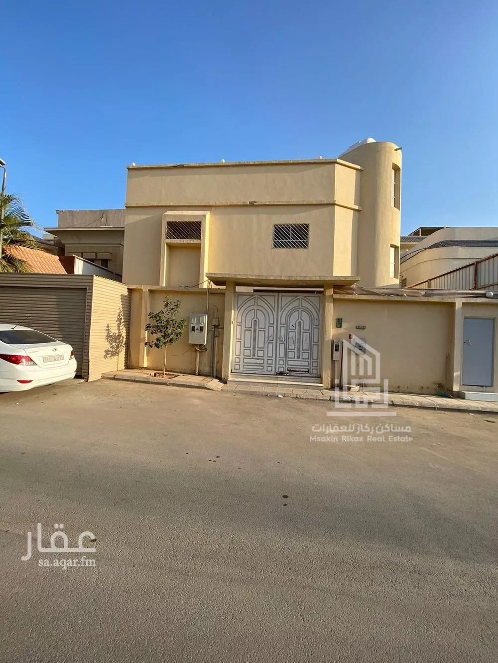 فيلا 7 غرف في الروضة 5