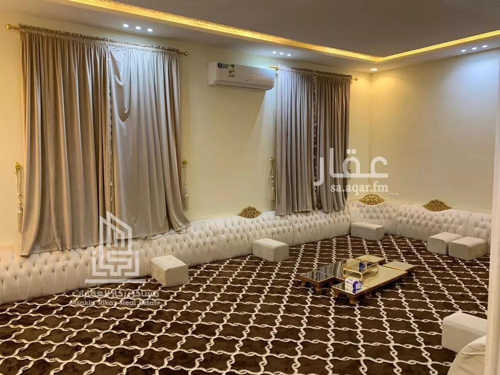 فيلا 10 غرف في الجنادرية 2