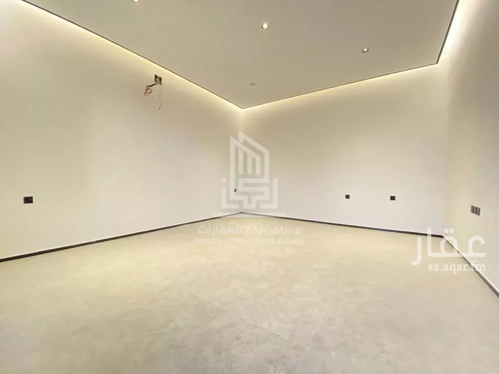 5 bedroom floor in Al Rabwa 2