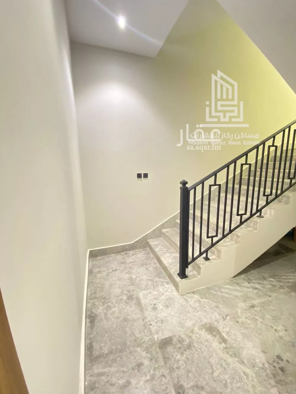 دور 4 غرف في الروابي 4