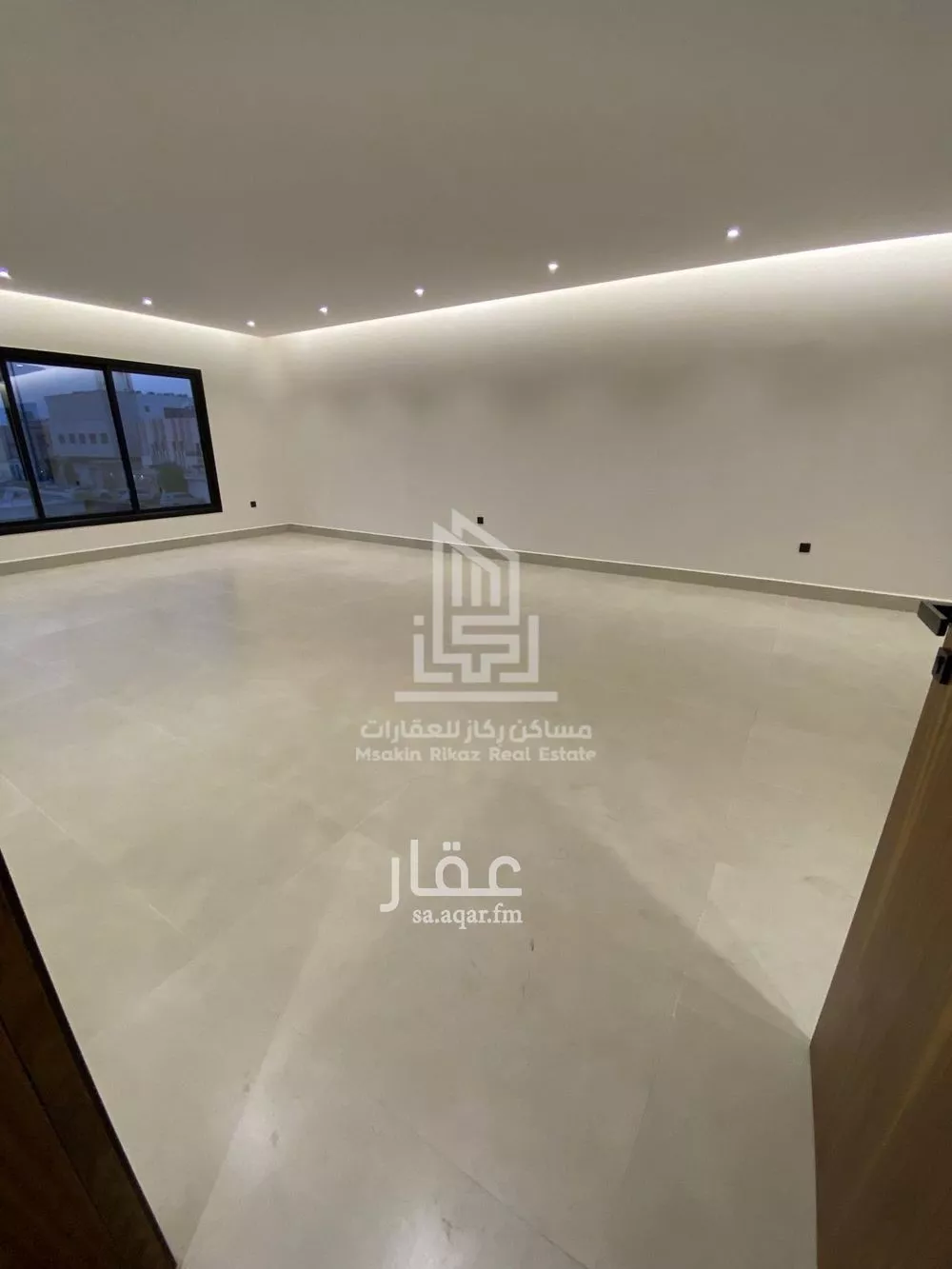 4 bedroom floor in Al Rawabi 5