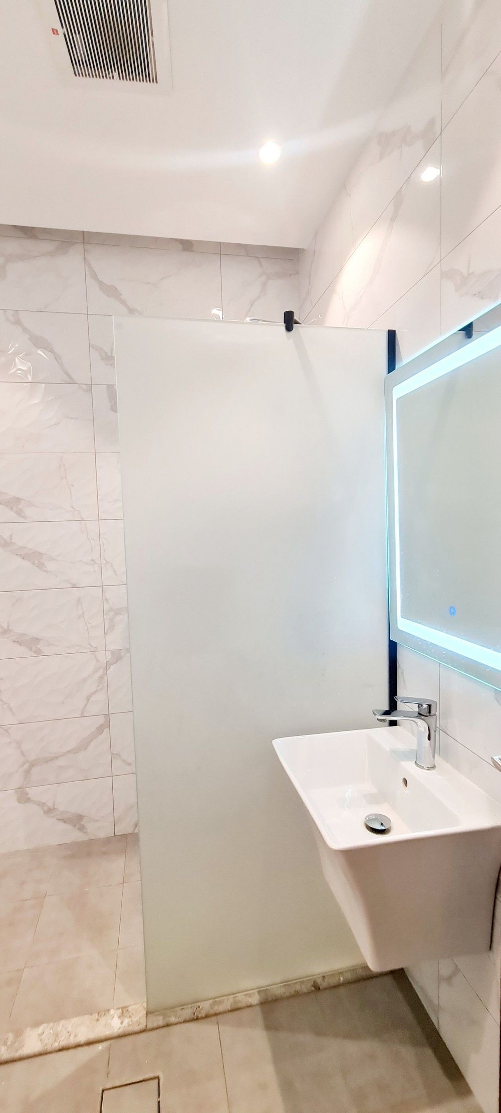 3 bedroom apartment in Al Wurud, Jeddah 7