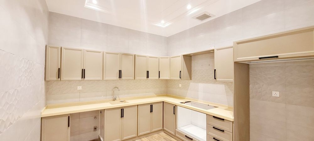 3 bedroom apartment in Al Wurud, Jeddah 4