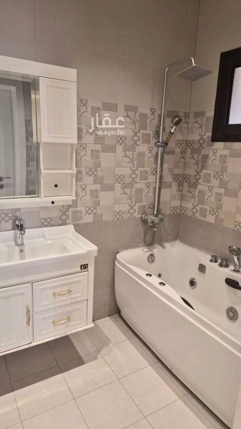 3 bedroom villa in Ar Rakah Al Janubiyah, Eastern Province 11