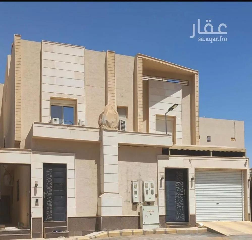 فيلا 5 غرف في الشرق 1