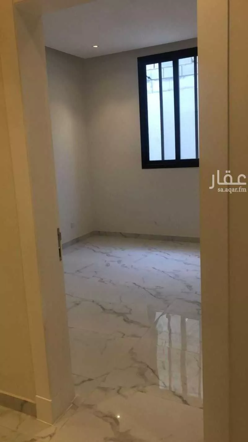3 bedroom apartment in Irqah 1