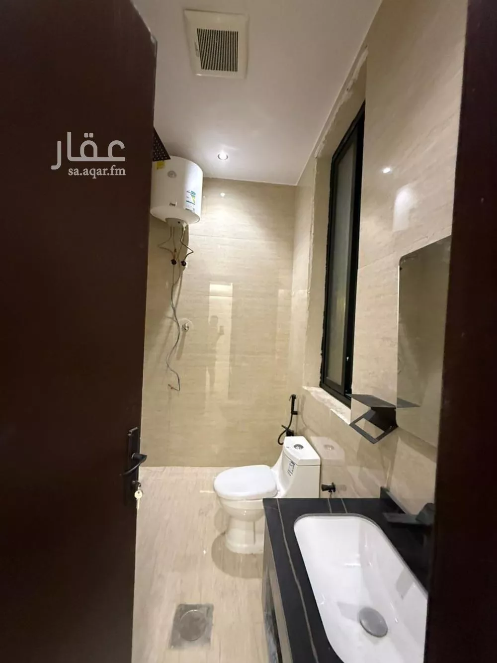 فيلا 4 غرف في طويق 4