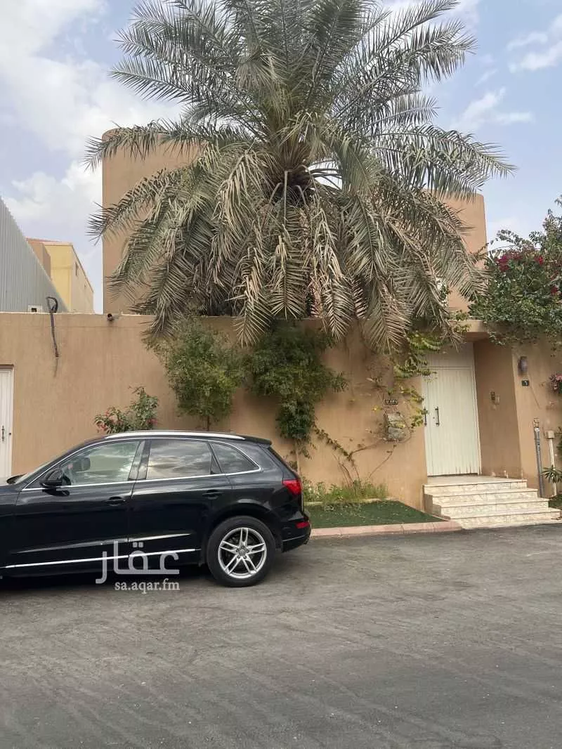 فيلا 8 غرف في القدس 1