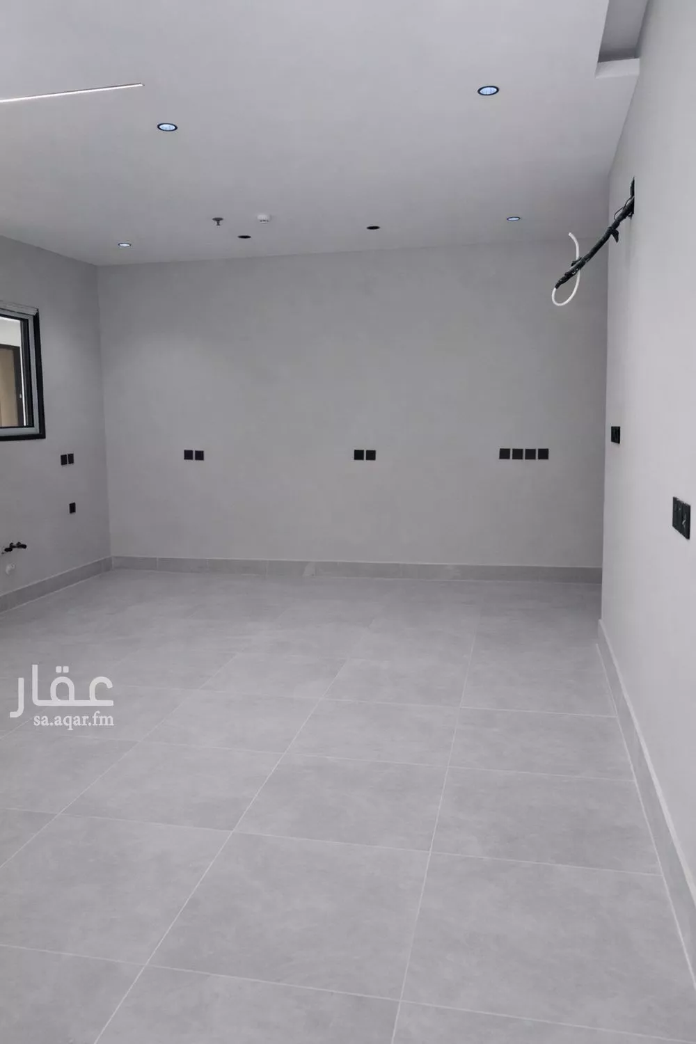 شقة 4 غرف في الحمرا 4