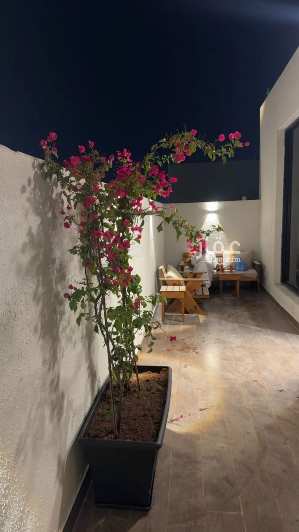 شقة 4 غرف في الحمرا 2