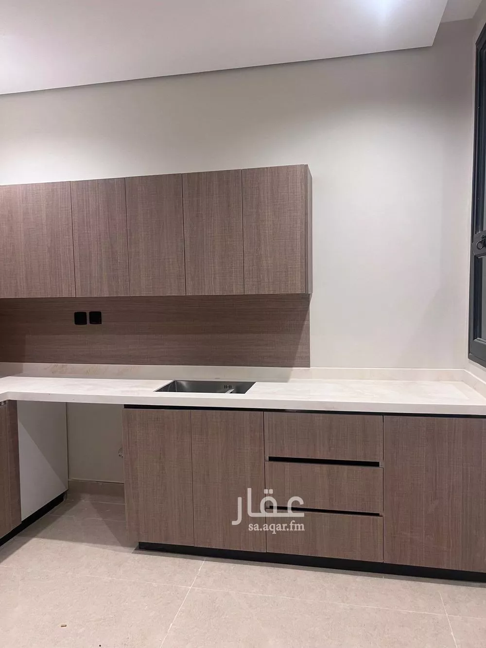 4 bedroom apartment in Al Hamra, Eastern Province 23