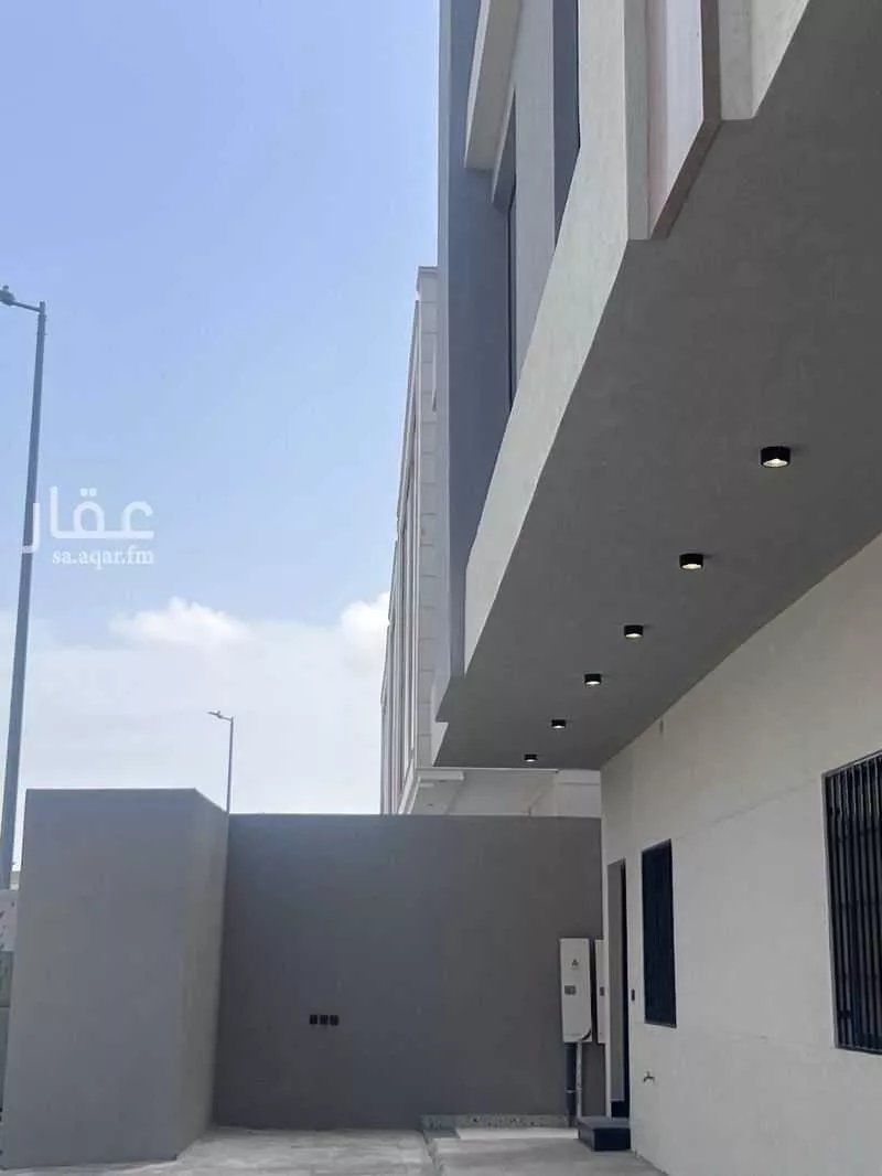 5 bedroom apartment in As Sawari 3