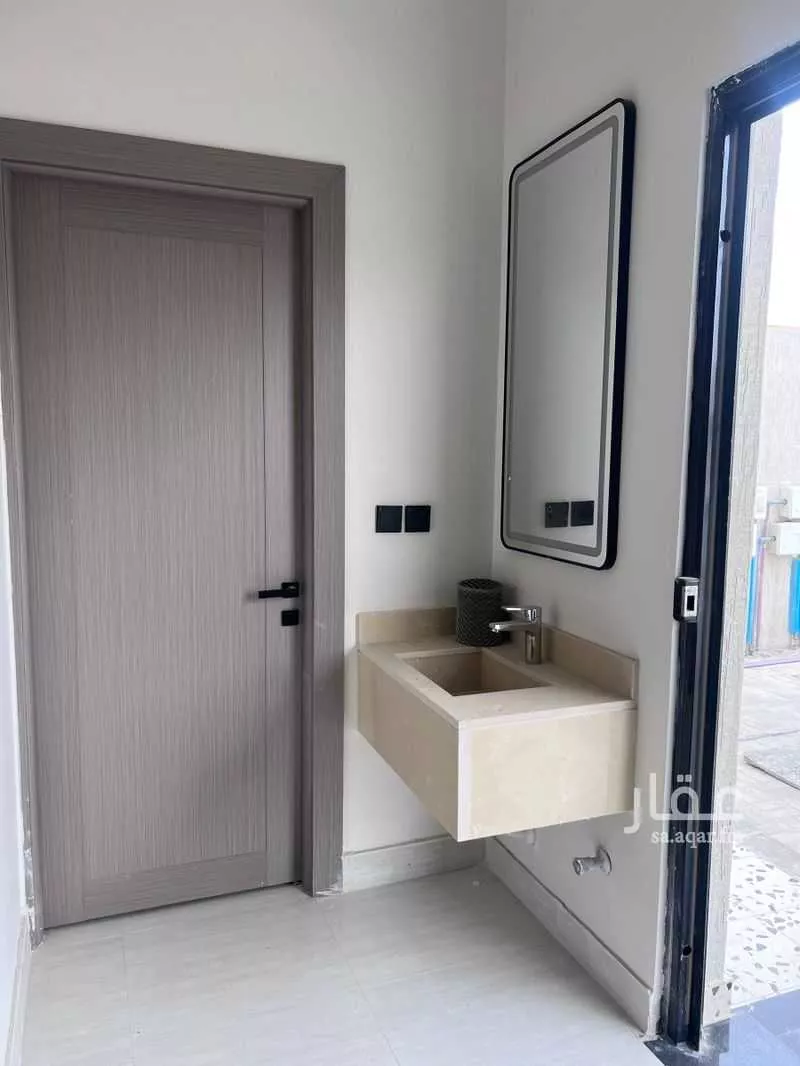 شقة 5 غرف في الصواري 3