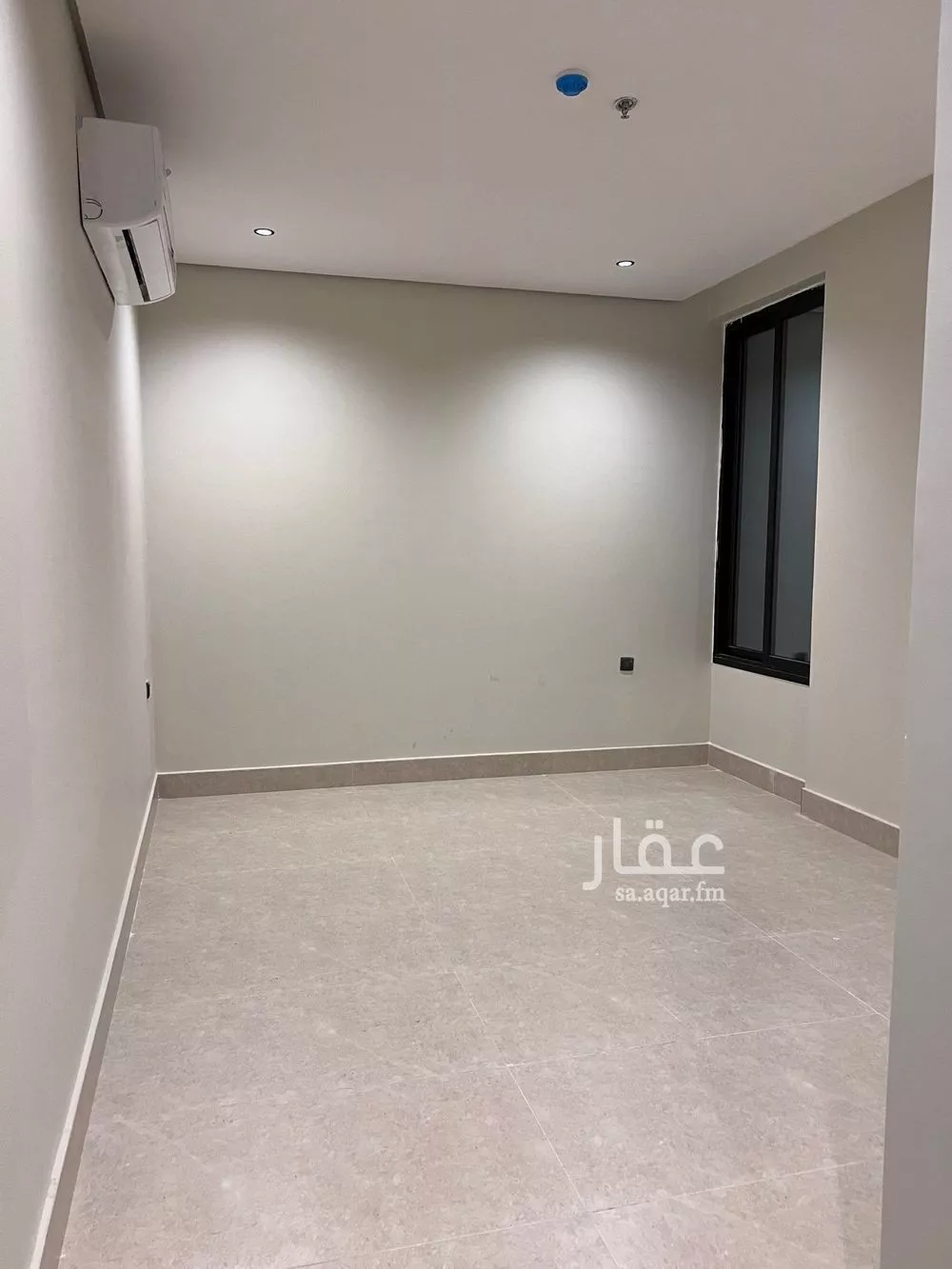 4 bedroom apartment in Taibah, Eastern Province 8