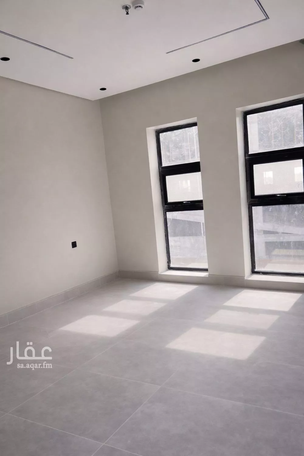 شقة 4 غرف في الحمرا 4