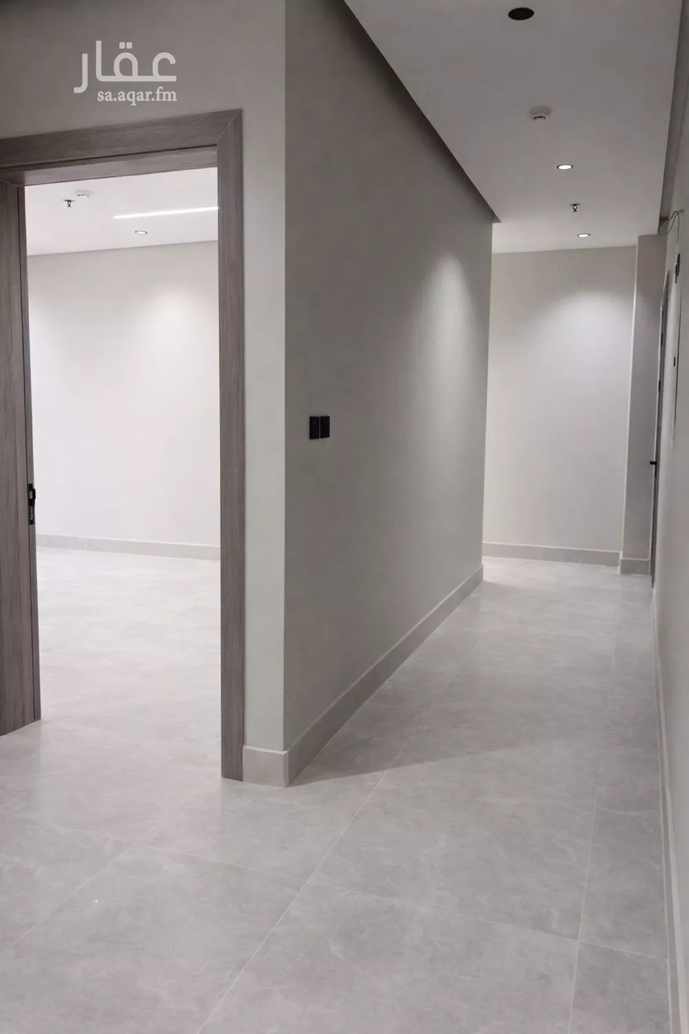 شقة 4 غرف في الحمرا 2