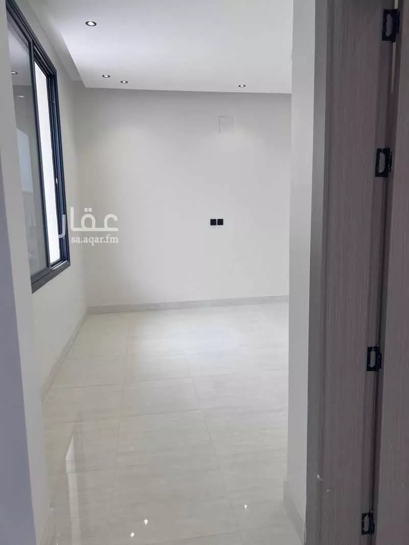 شقة 5 غرف في الصواري 5