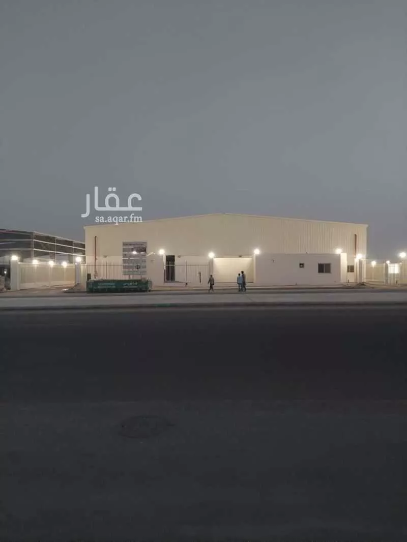 مستودع 4994 م² في المصفاة 4