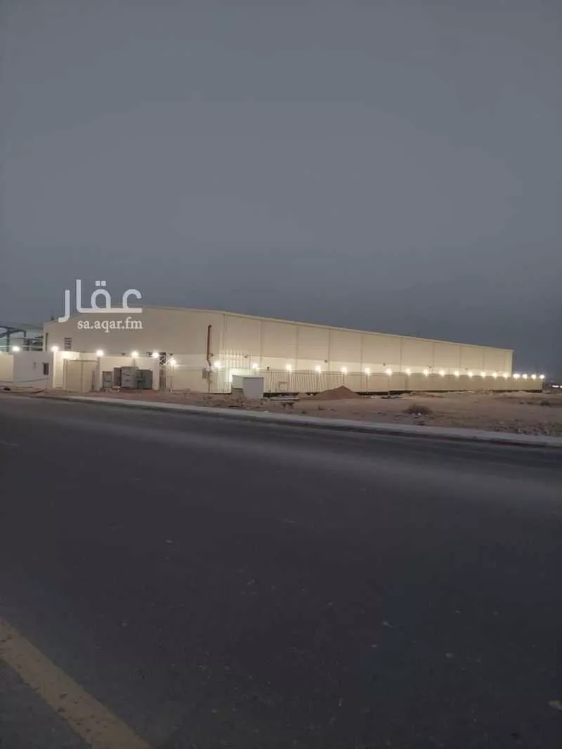 مستودع 4994 م² في المصفاة 2