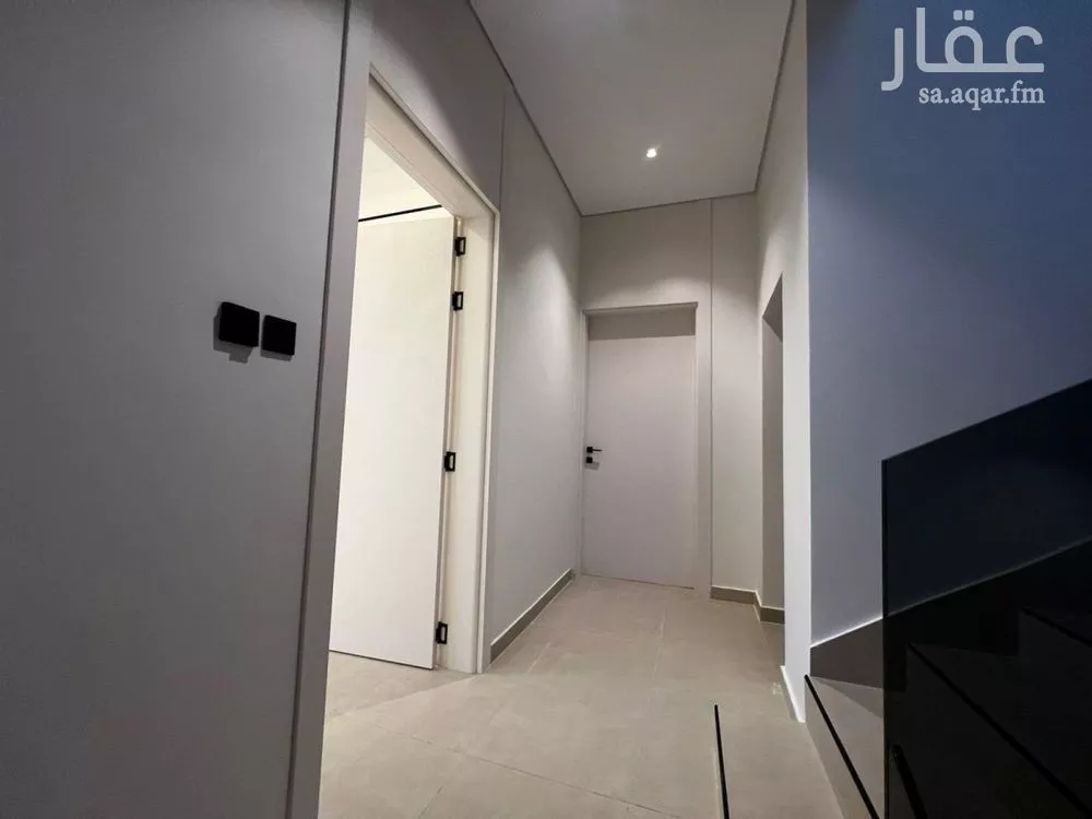 دور 3 غرف في العارض 4