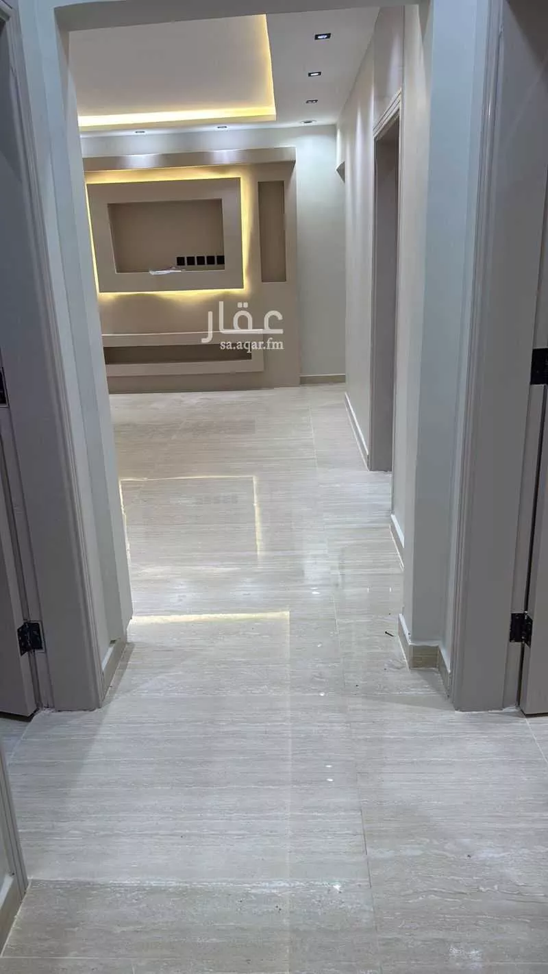 3 bedroom apartment in Al Yarmouk 5