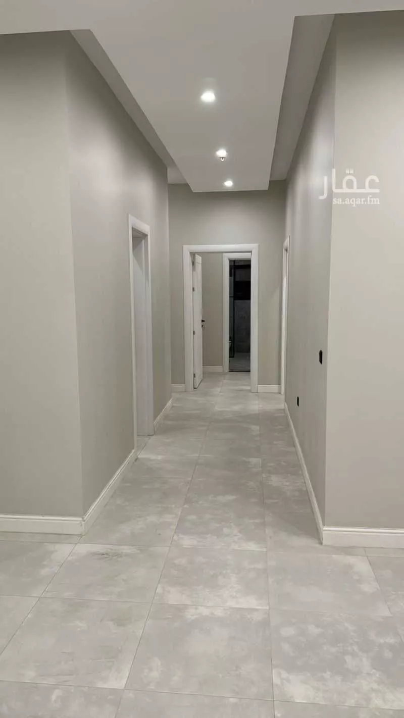 شقة 4 غرف في الرمال 2