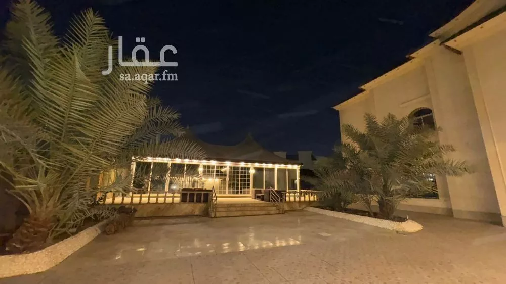 فيلا 20 غرف في الواحة 2