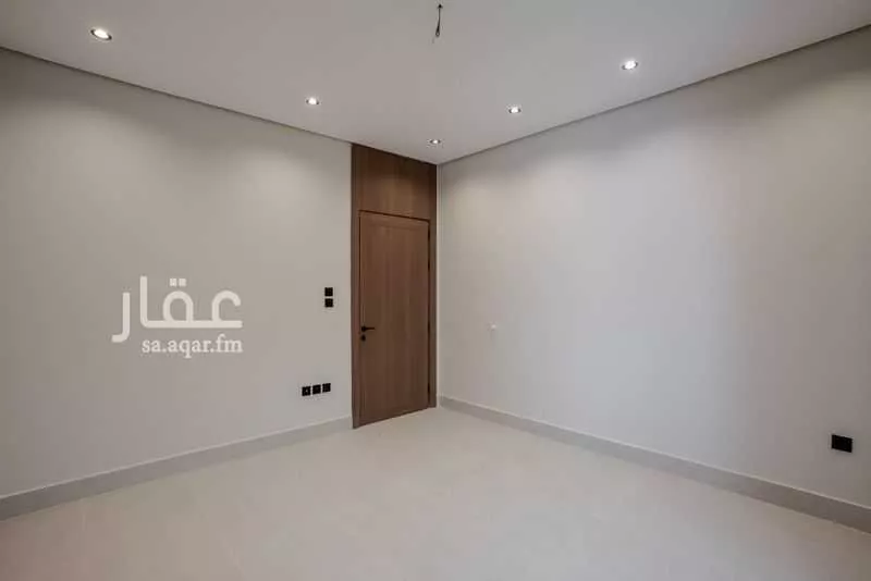 5 bedroom villa in Ash Shulah 5