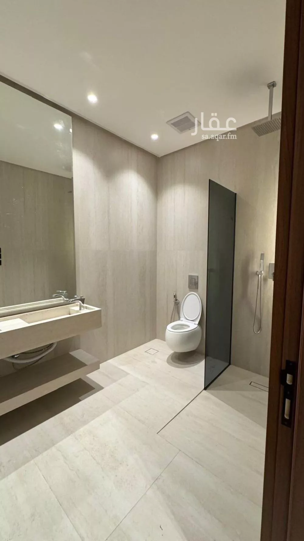 3 bedroom apartment in Jeddah 9