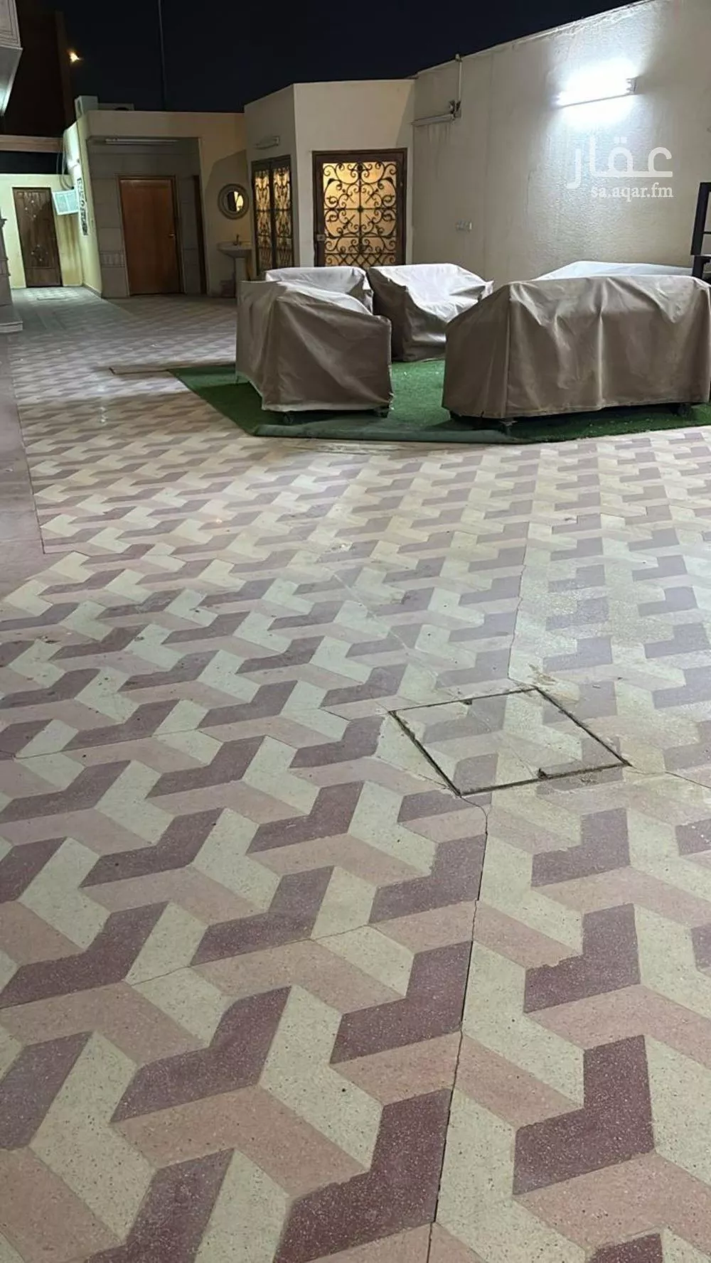 فيلا 10 غرف في ظهرة البديعة 2