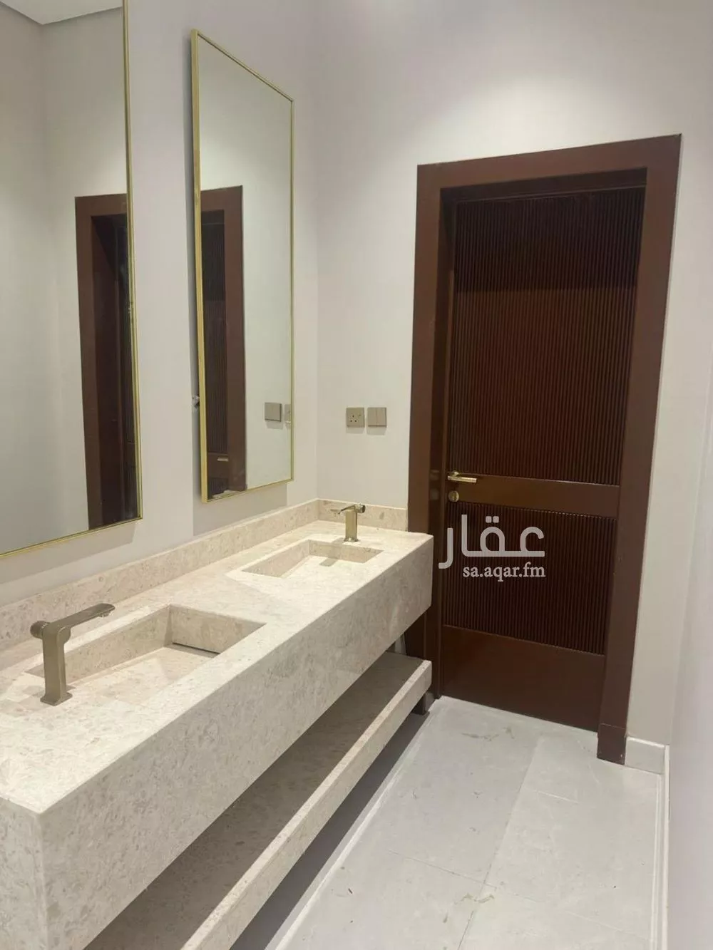 فيلا 5 غرف في ضاحية نمار 3