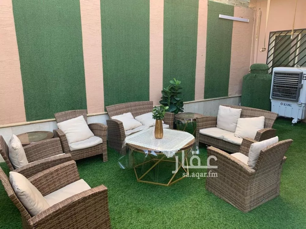 فيلا 15 غرف في بدر 4