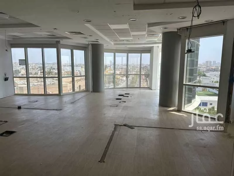 مكتب 1200 م² في الخالدية 2