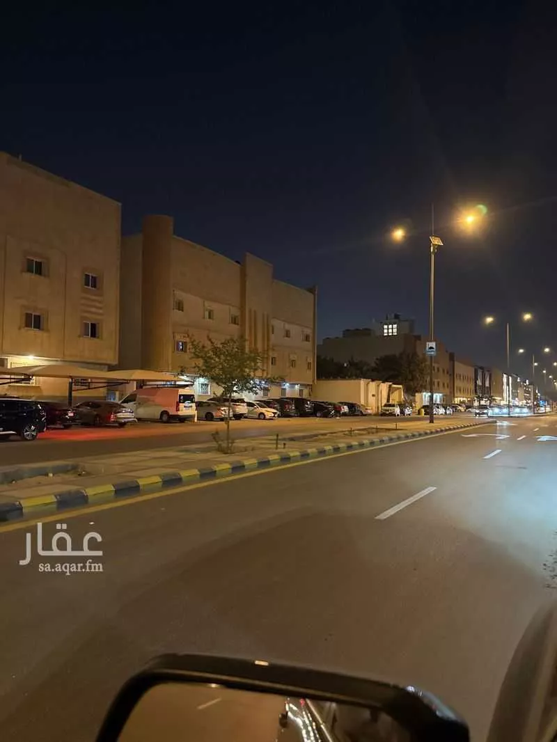 عمارة 812 م² في الملقا 4