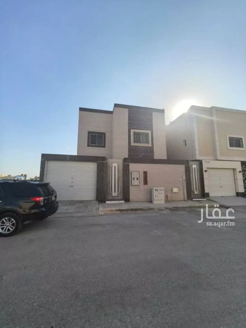 3 bedroom floor in Al Aridh 1