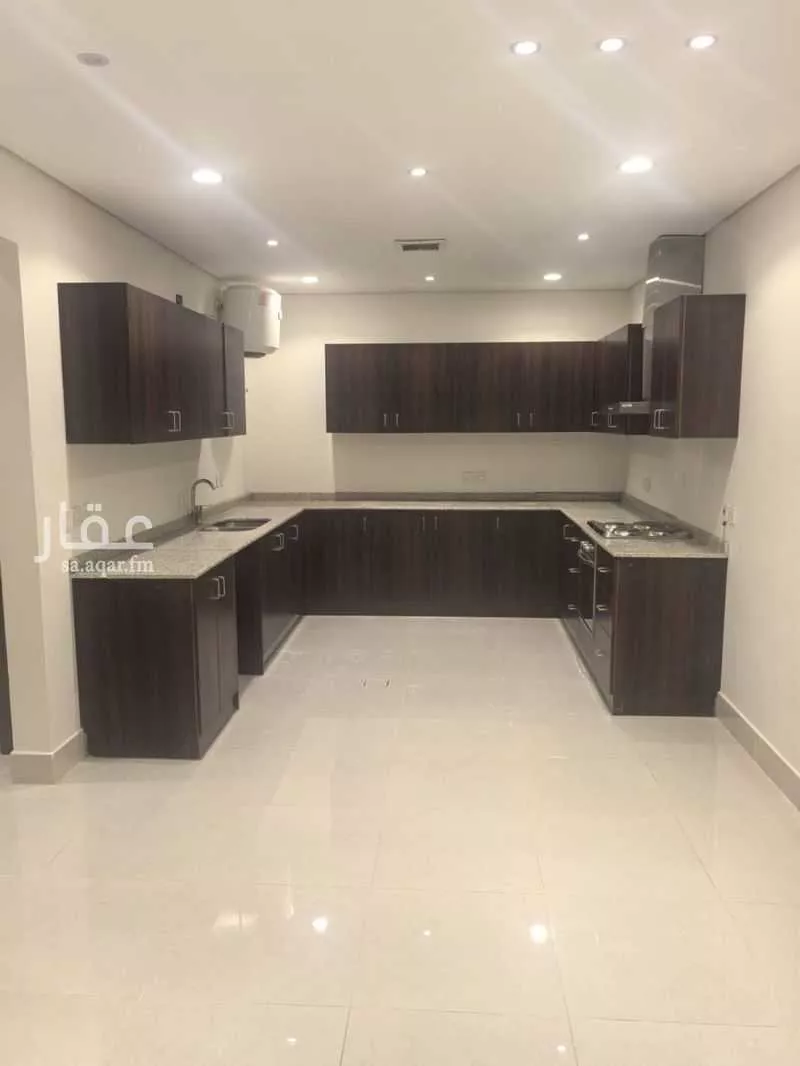 3 bedroom floor in Al Aridh 5