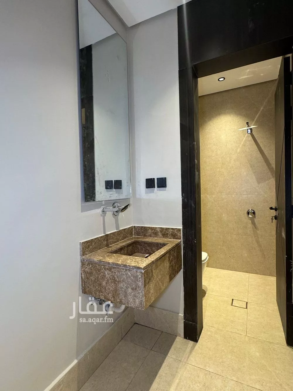 5 bedroom apartment in Dahiat King Fahd 4