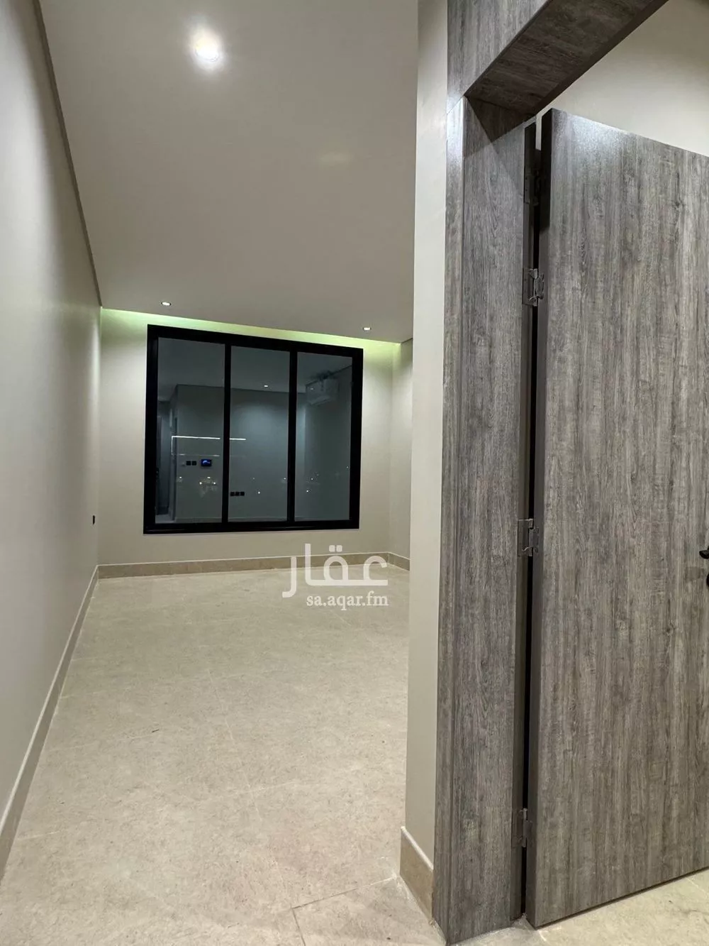 شقة 4 غرف في الحمرا 3