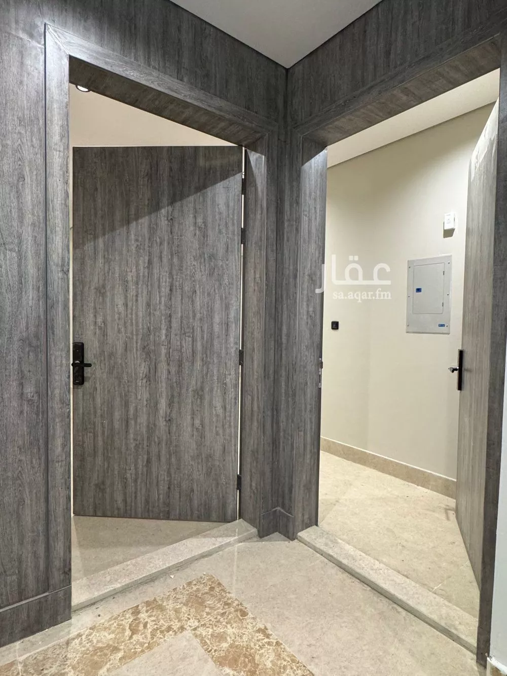 شقة 4 غرف في الحمرا 2