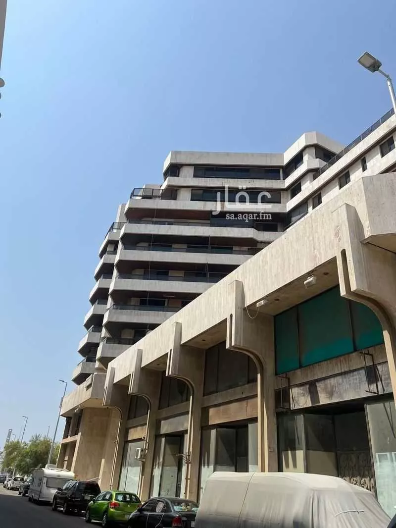 1400 sqm building in Al Sharafiyah 5