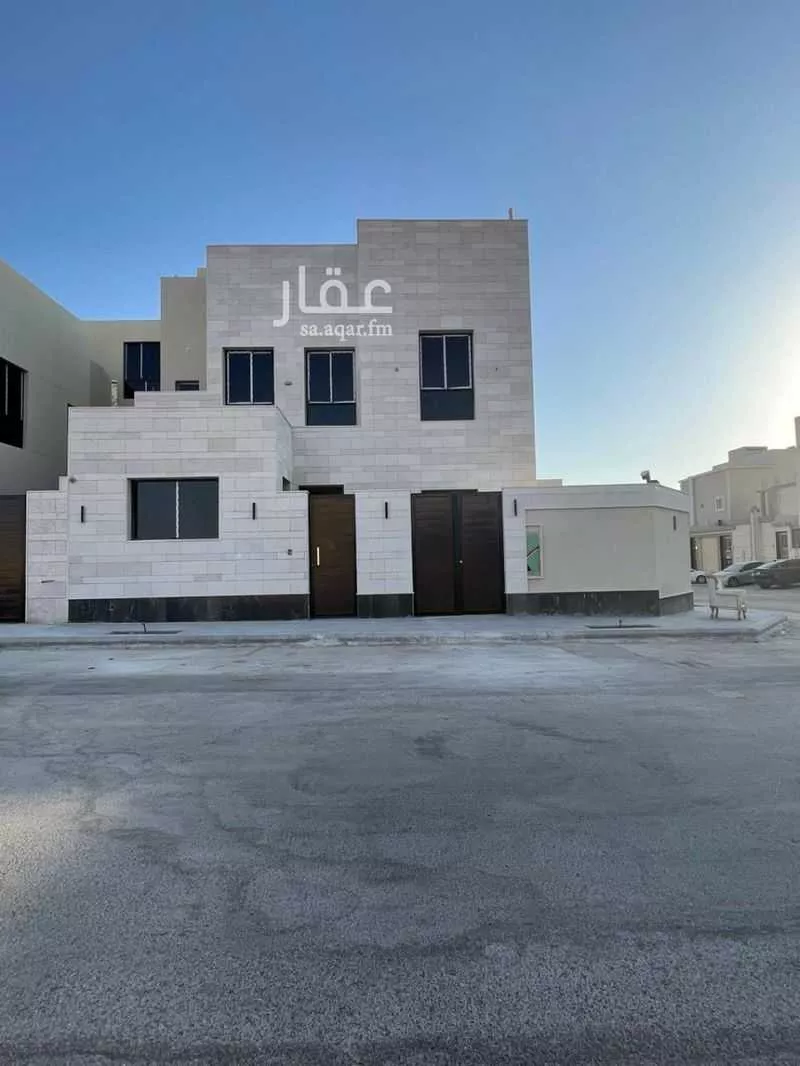 فيلا 18 غرف في المهدية