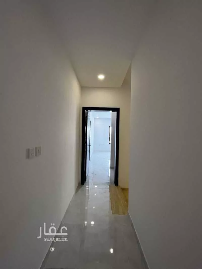 فيلا 13 غرف في الصالحية 4