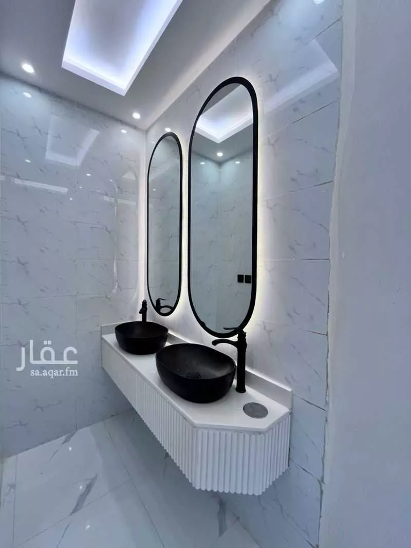 شقة 6 غرف في طيبة 3