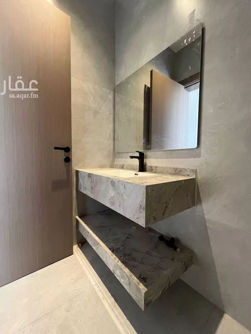 فيلا 6 غرف في اللؤلؤ 4