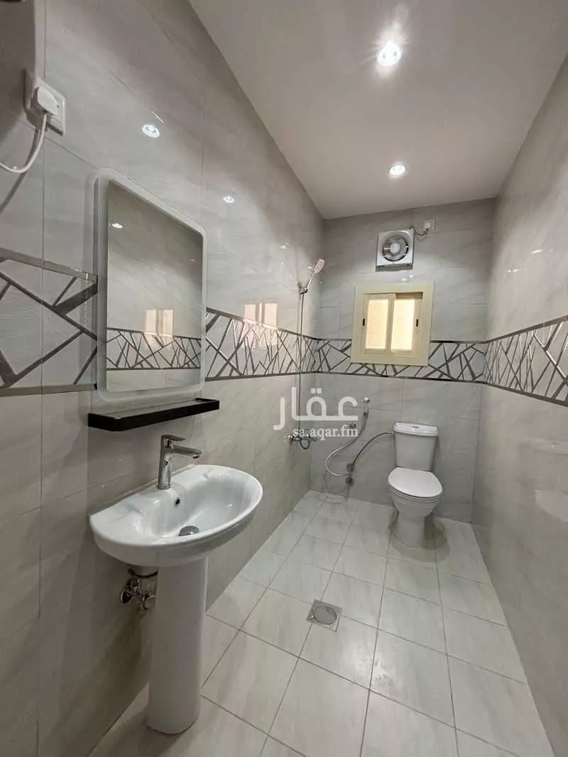 فيلا 12 غرف في البساتين 5