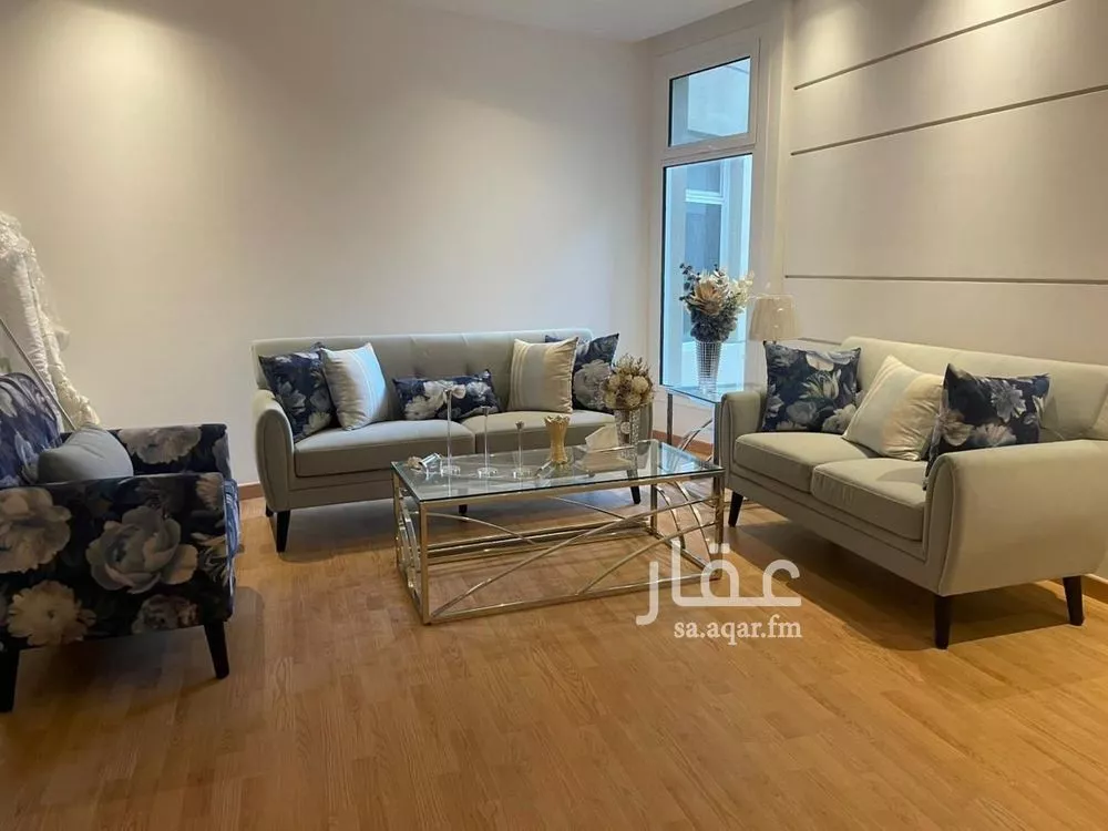 شقة 5 غرف في الصفا 3