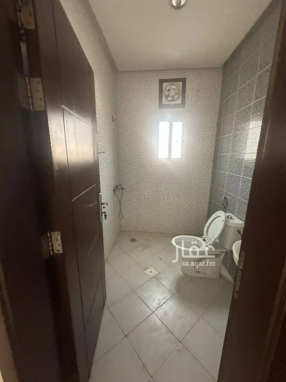 2 bedroom apartment in Al Aziziyah, Jeddah 12